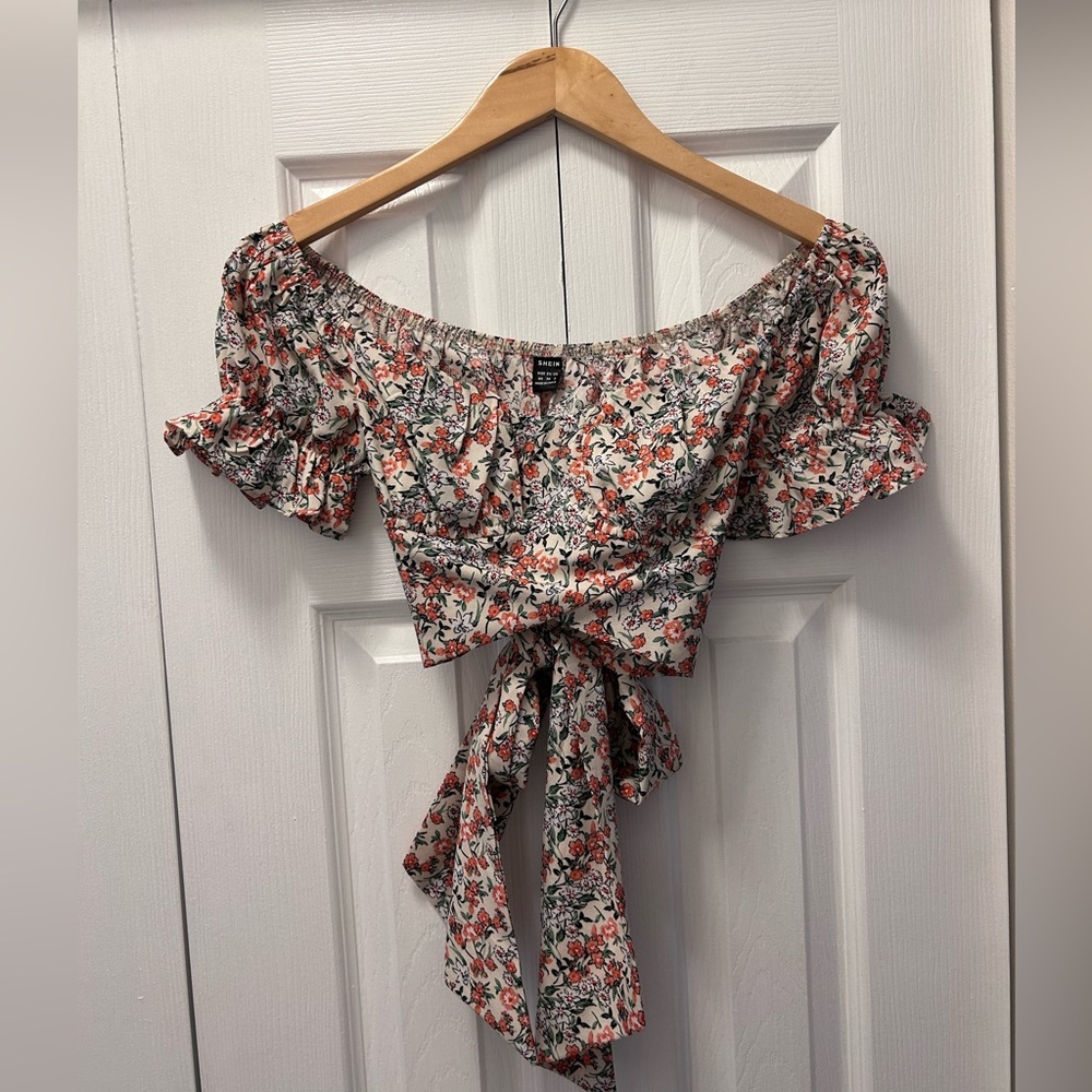 Floral Crop Top